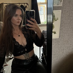 Saskia Colton