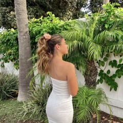 ash holli