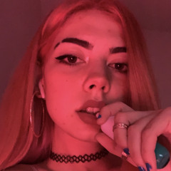 peach🖤