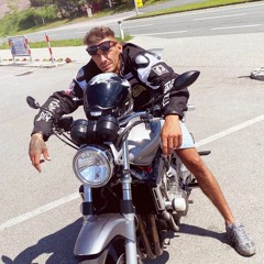 Ale Sandro