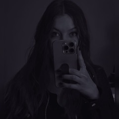 𝑱𝑼𝑺𝑻𝑰𝑵𝑬.