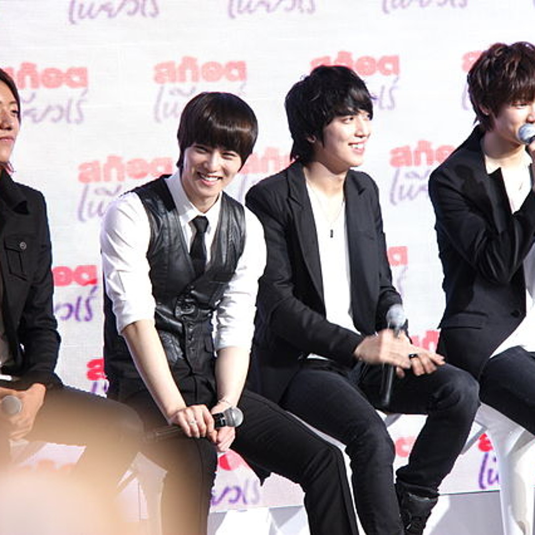 2800/予約済み　　LISTEN TO THE CNBLU Stream CNBLUE music | Listen to songs, albums, playlists for free