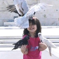أسماء محمد.