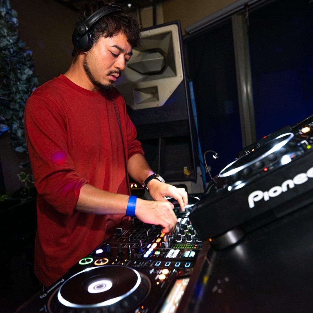 Stream UTA music | Listen to songs, albums, playlists for free on