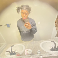 krispyyy!!  (@krispyxo)