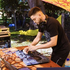 DJ LYON