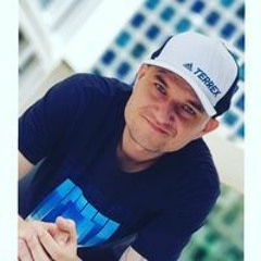 Виталий Тарасов