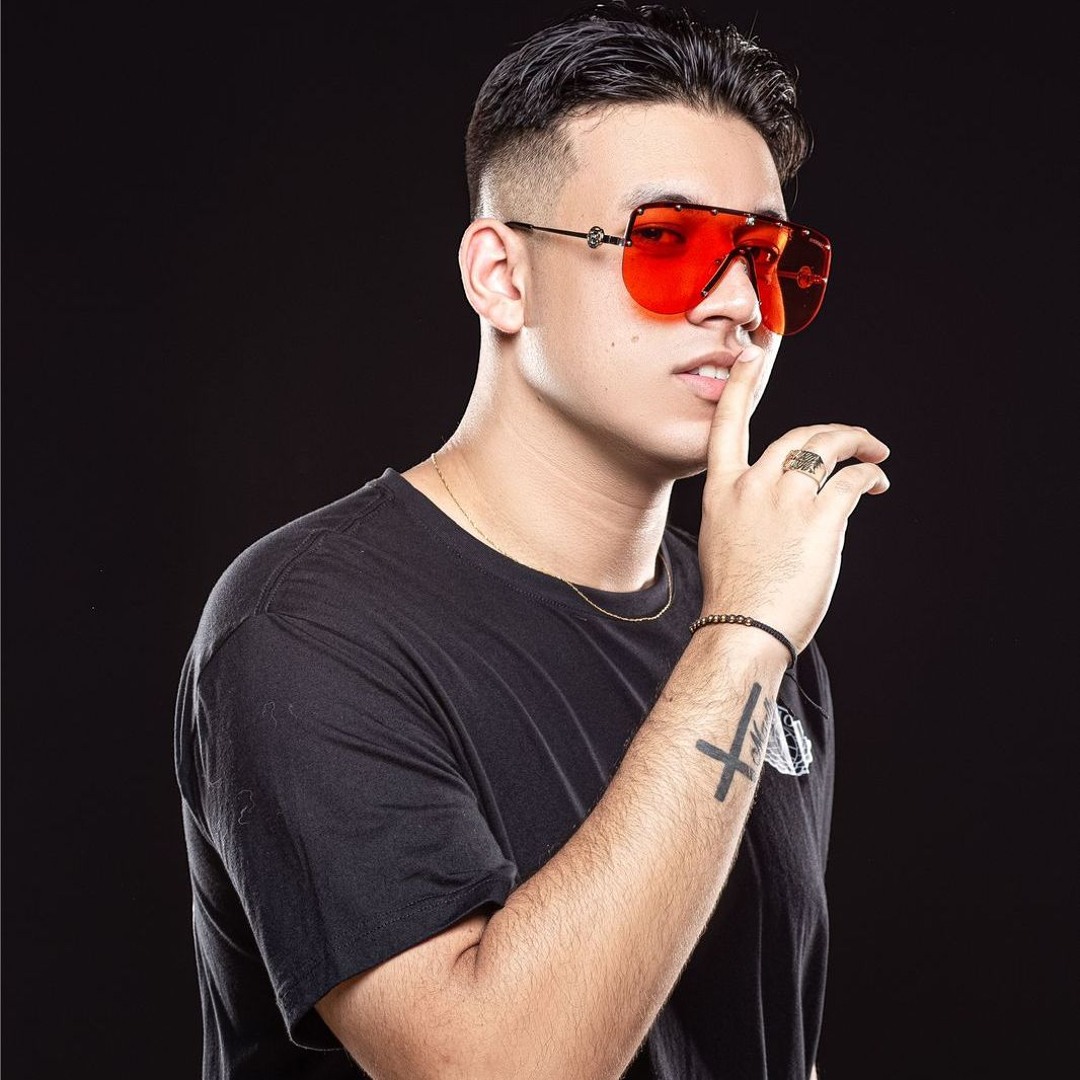 Andres Glz様 Stream Andres Gallego ™ music | Listen to songs, albums, playlists