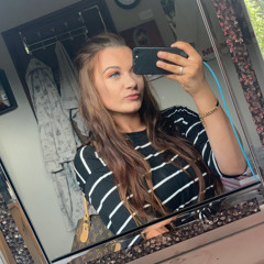 LucyMcCrindle👑