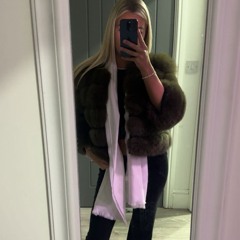 𝐒𝐮𝐦𝐦𝐞𝐫𝐆𝐫𝐚𝐲-𝐂𝐡𝐫𝐢𝐬𝐭𝐢𝐞🪩🙌🏽💃🏽