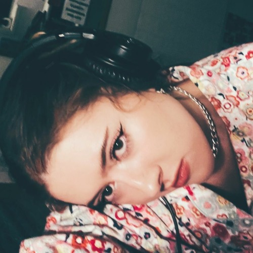 Claira Vizzy’s avatar