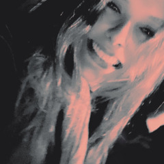 kellie elizabeth <3
