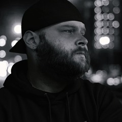 𝔐𝔬𝔫𝔞𝔯𝔠𝔥