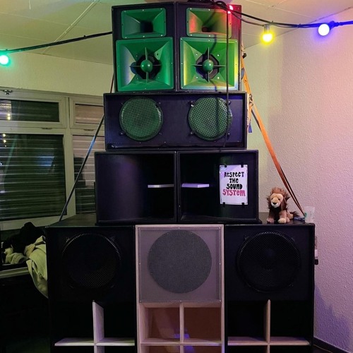 Midnight Ravers Sound System’s avatar