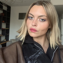 Valentine Bertrand