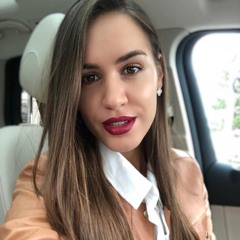 Jennie E Russell