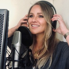 Clouds (Cover) by Peta Oneir Feat. Jonny Winston