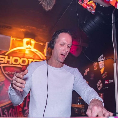 Stream DJ Erik.NL music Listen to songs, albums, playlists for free