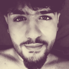 ‫أنس  سلمان‬‎