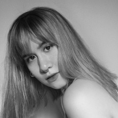 Dominique L