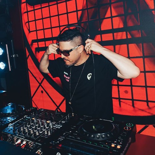 Yinon Yahel feat. Maya Simantov - Like It [When We Do] (Original Mix)