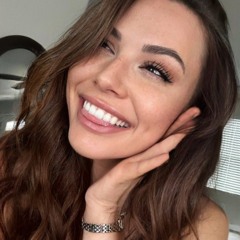 Marta Lee