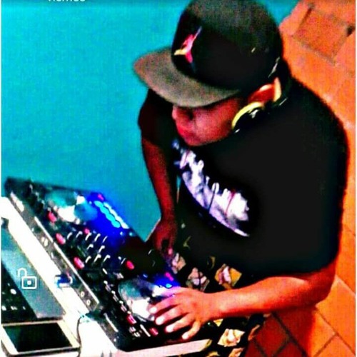 Dj  A. Flores’s avatar