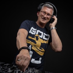 DJ AMO