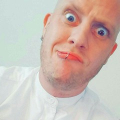 Gary Smeeth😆 BeAT_rOUte🎵