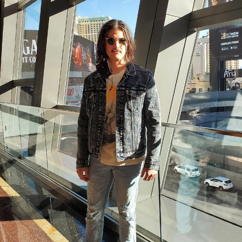 Stream EXII music | Listen to songs, albums, playlists for free on ...