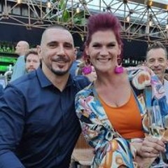 Esther De La Montagne