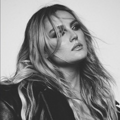 Perrie Edwards