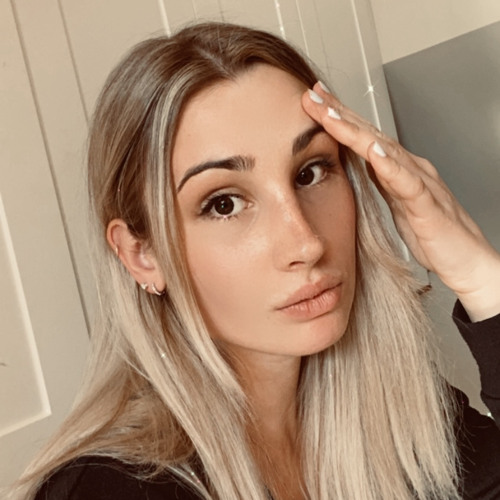 Danielle Cromar’s avatar