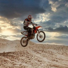 مصطفى مطروحى