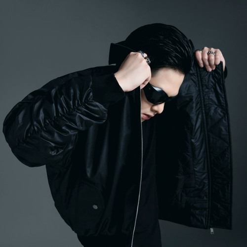 Mouzee artist photo