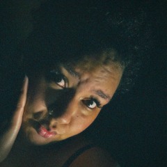 𝓨𝓿𝓮𝓽𝓽𝓮.