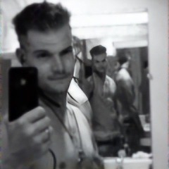 F0RE<3R