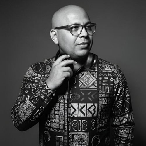 Curated visual reference: Visual Reference: Dany Cohiba Rhythms From Caracas Manybeat Remix United Music