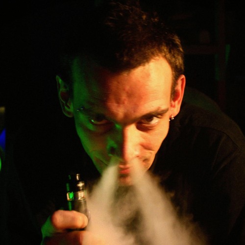 Current Value Vs. Kosheen - Hide U In Blackbox (uKc MashUp)