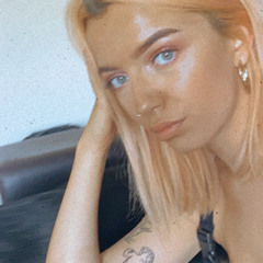 mollymacdougall