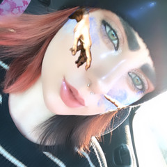 𝔩𝔦𝔷𝔷𝔦𝔢 𝔠𝔶𝔞𝔫𝔦𝔡𝔢