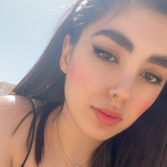 maede alikhani