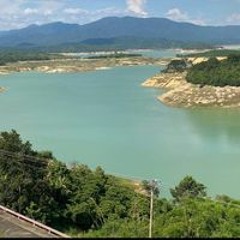 Không Thể Thiếu Nhau
