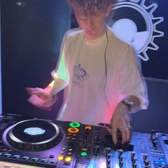 0n1x_dnb