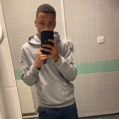 chris 🍀