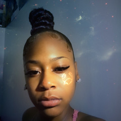Essence Nia