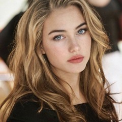 Ellie  Clark