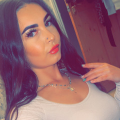 Lucia Dainty