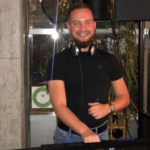 JUNIOR CRIME- THE BEST OF: TECH HOUSE | 01
