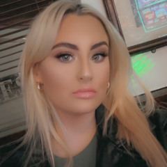 Shan🖤